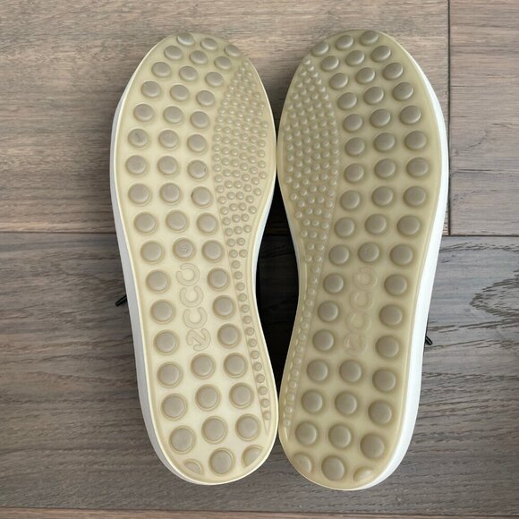 Ecco Soft 7 Lo Cut Lace Up Leather Sneakers Black + White Sz 40EU/9-9.5US NWOT - Picture 6 of 13